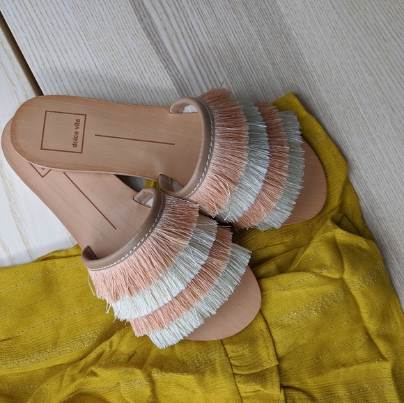 LAST FEW!! 🆕🌿DOLCE VITA BOHO FRINGE SANDAL SLIDES🌿 - Picture 5 of 8